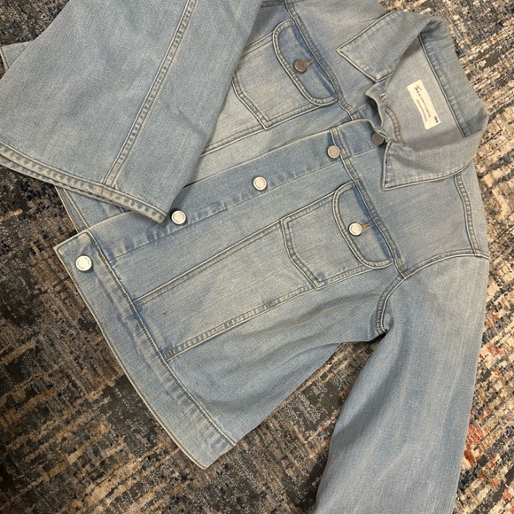VINCE CAMUTO JEAN JACKET - Picture 2 of 2